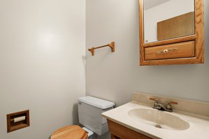  Photo 32
