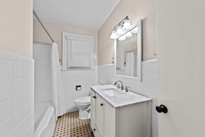  Photo 46