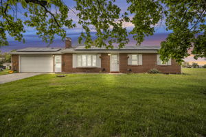  Photo 0