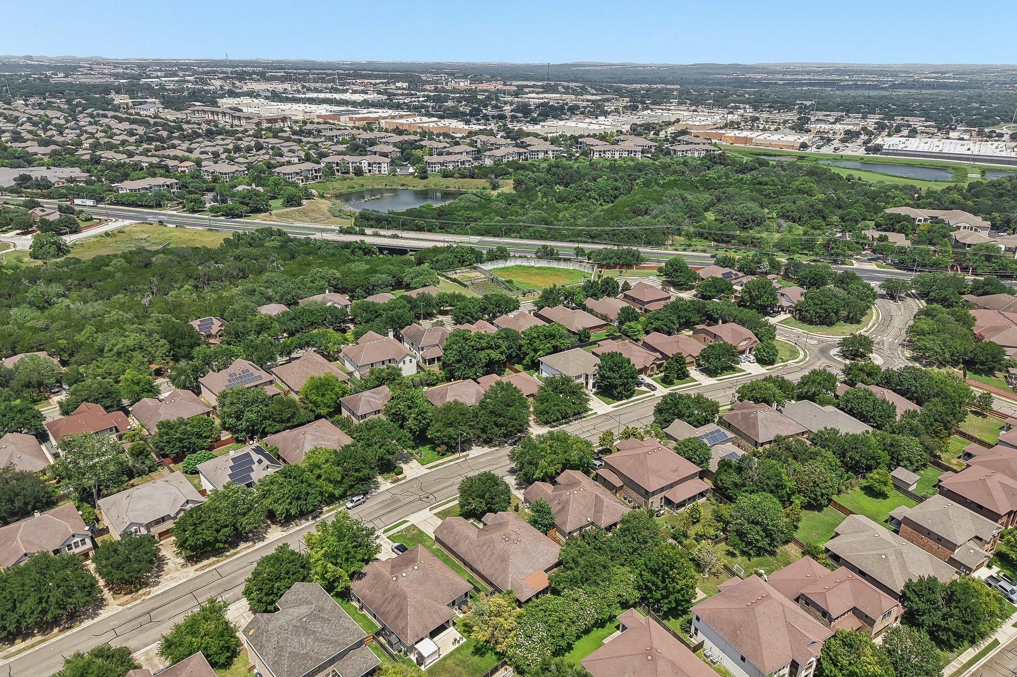 Island Oak Dr-S1906-057.jpg