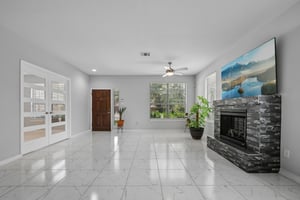 Island Oak Dr-S1906-006.jpg
