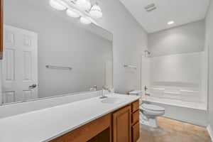 Island Oak Dr-S1906-039.jpg