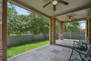 Island Oak Dr-S1906-045.jpg