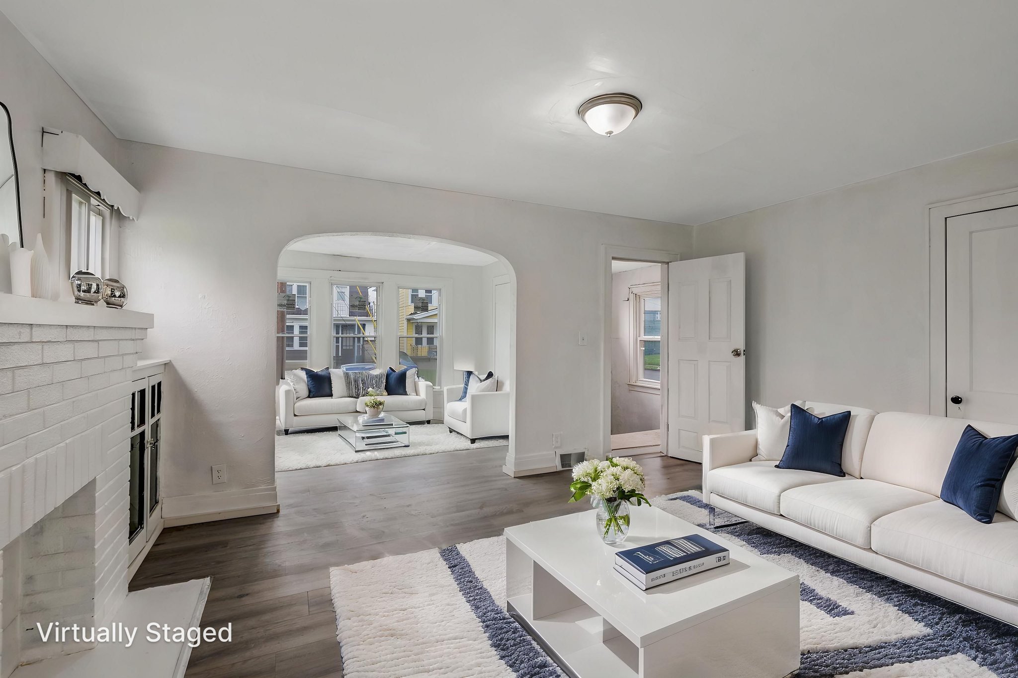 329-jewett-12 virtually staged.jpeg