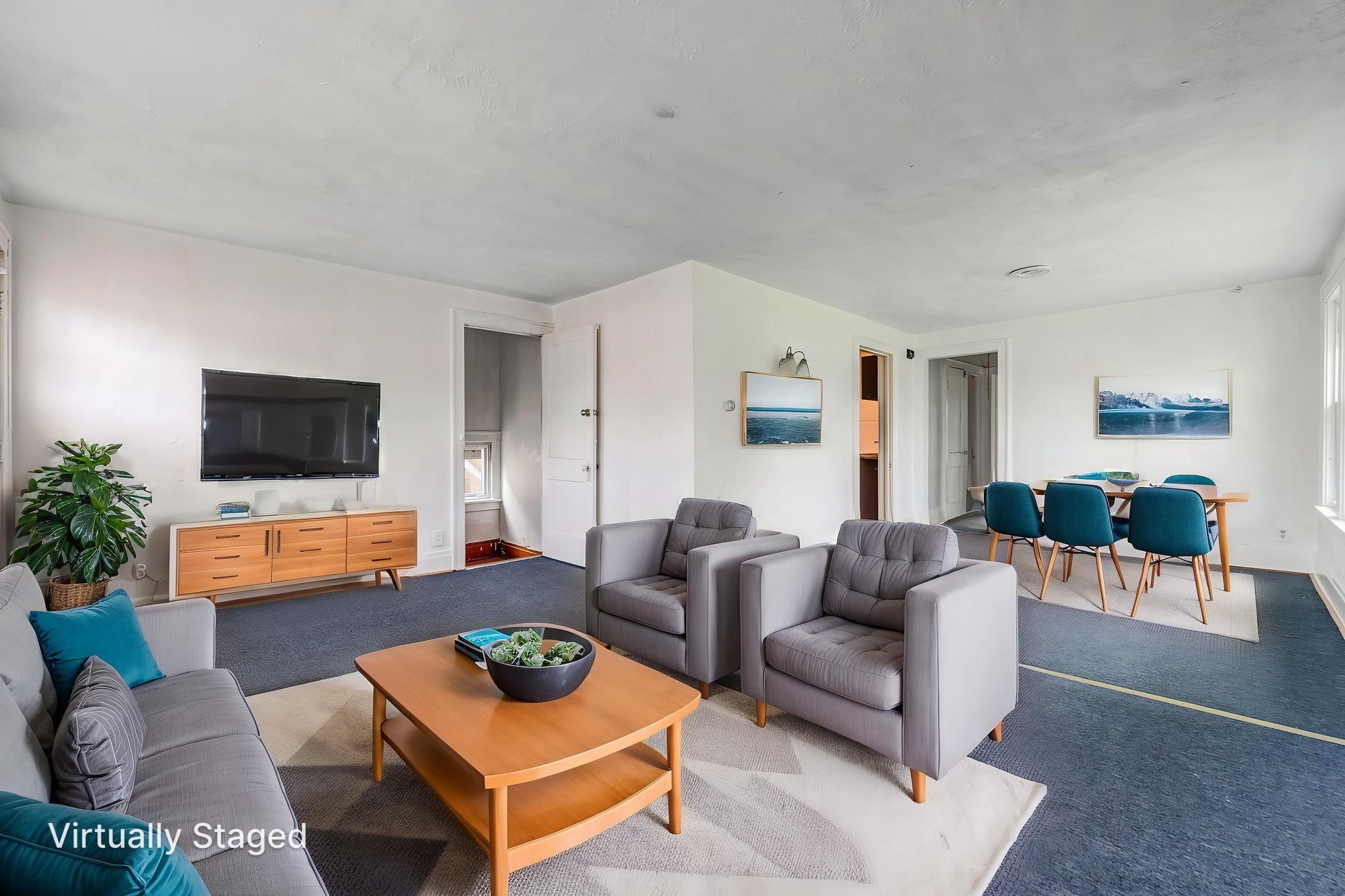 329-jewett-22 virtually staged.jpeg