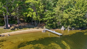 Wonderfully shallow entry into lake