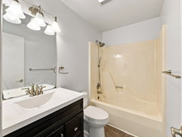  Photo 48