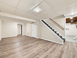  Photo 49