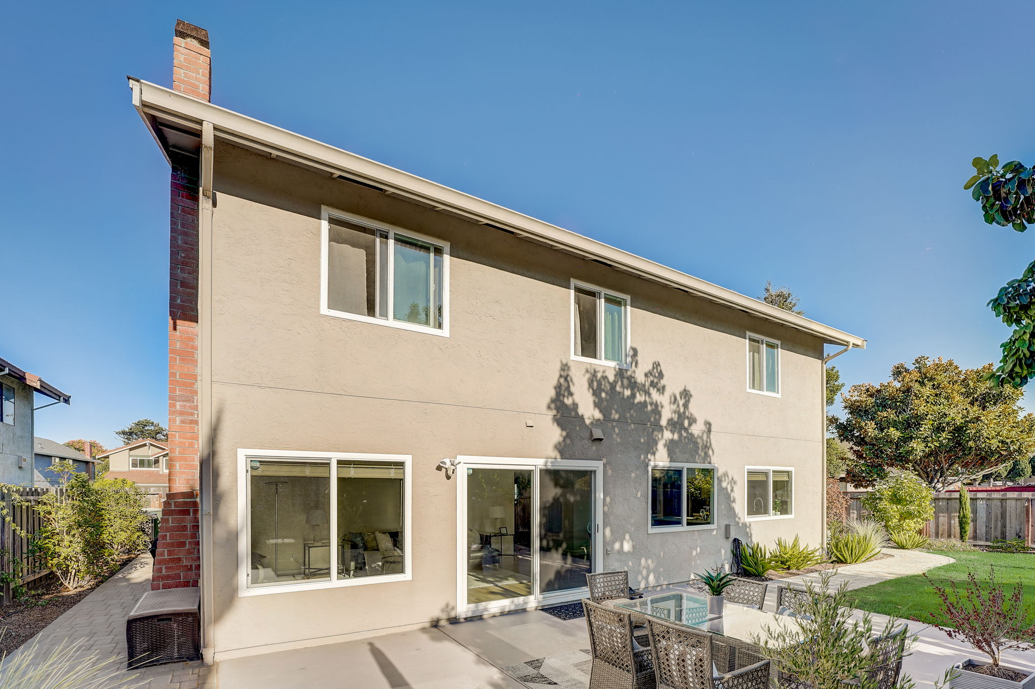 Regents Blvd-041