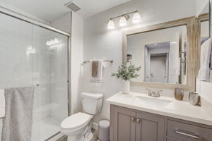 Regents Blvd-037