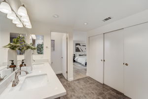 Regents Blvd-025