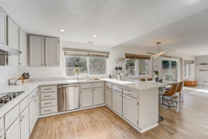 Regents Blvd-016