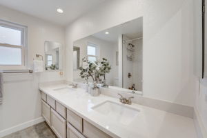 Regents Blvd-027