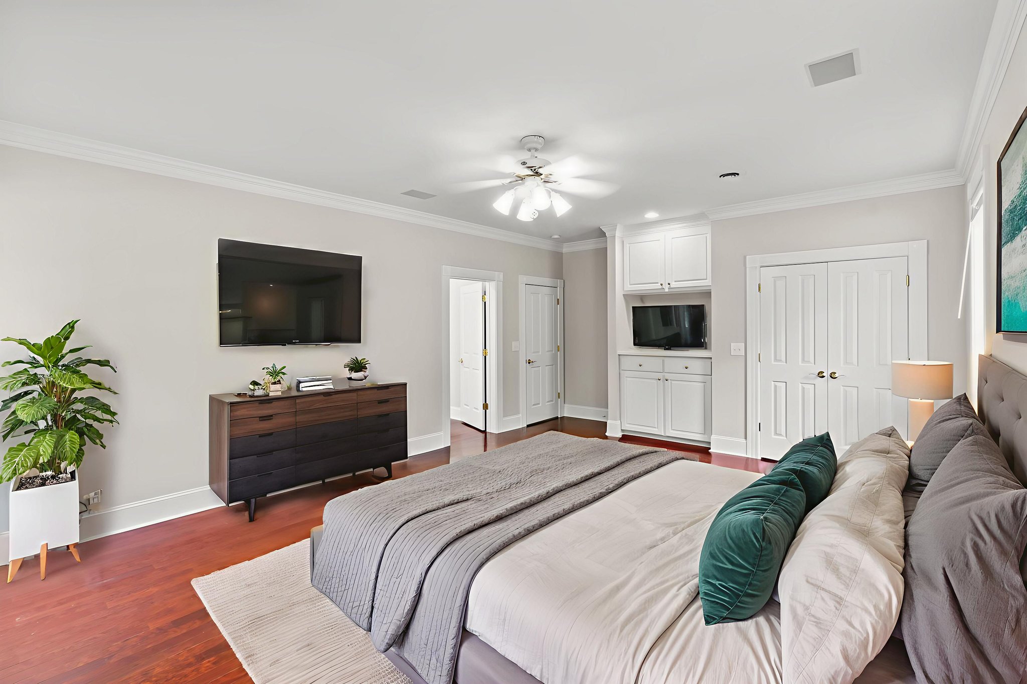 Skyline Virtual Staging Bedroom 2