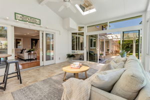 041_3293 Lynn Oaks Dr