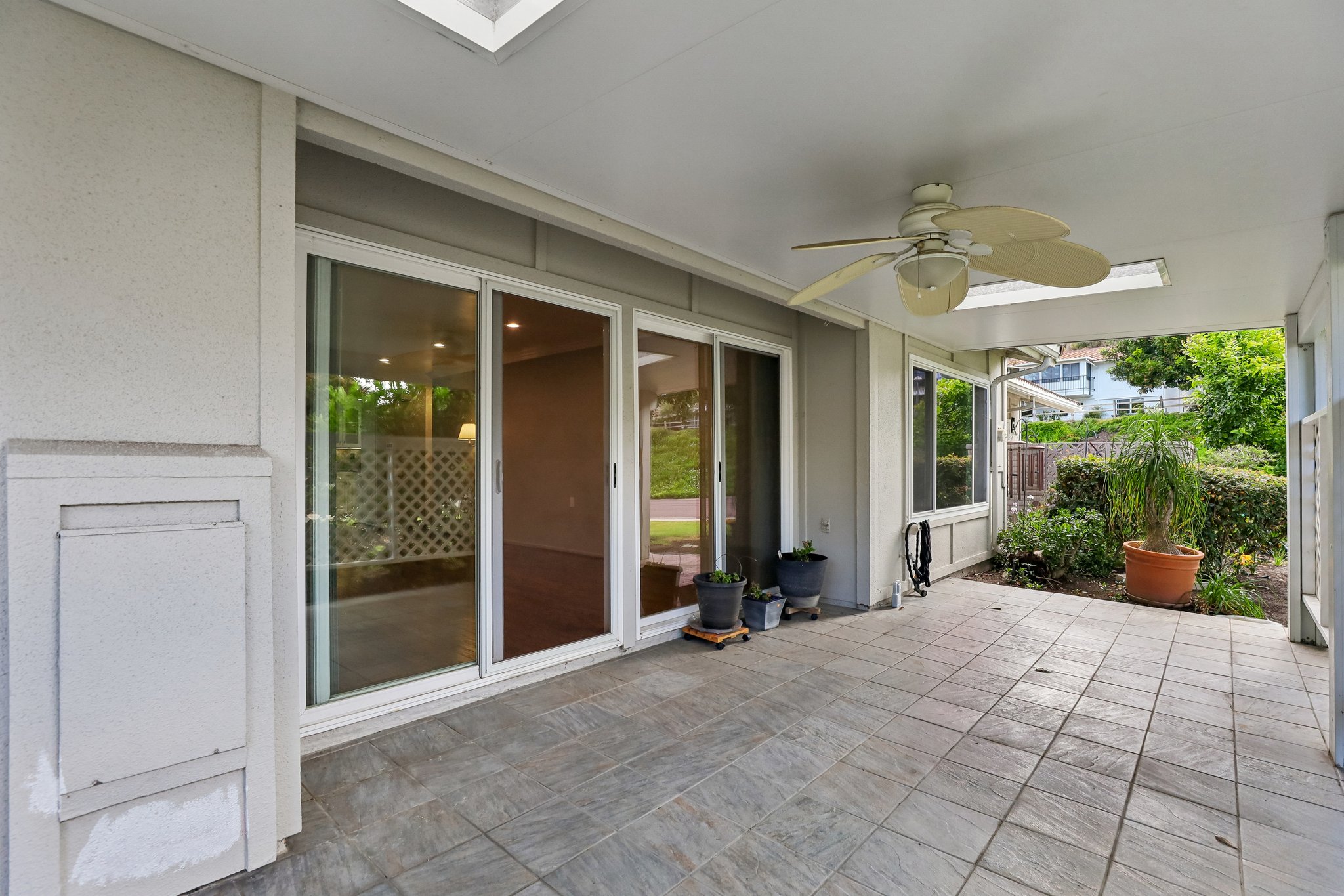 San Amadeo B-S2304-031.jpg