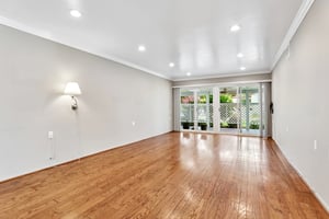 San Amadeo B-S2304-007.jpg