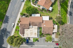 San Amadeo B-S2304-039.jpg