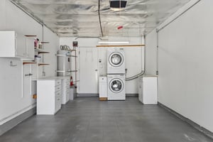 San Amadeo B-S2504-003.jpg