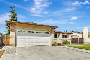 002_3296 Flintdale Dr