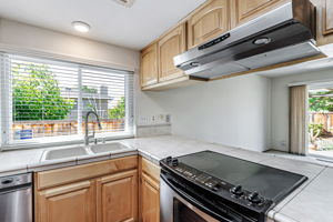 011_3296 Flintdale Dr
