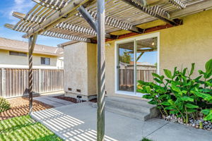 041_3296 Flintdale Dr