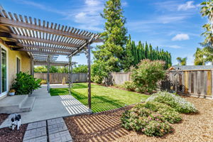 044_3296 Flintdale Dr
