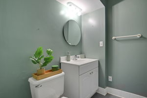  Photo 35