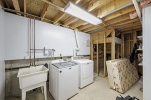  Photo 36