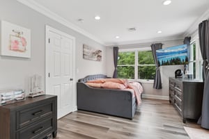 Cedar St-0806-014.jpg