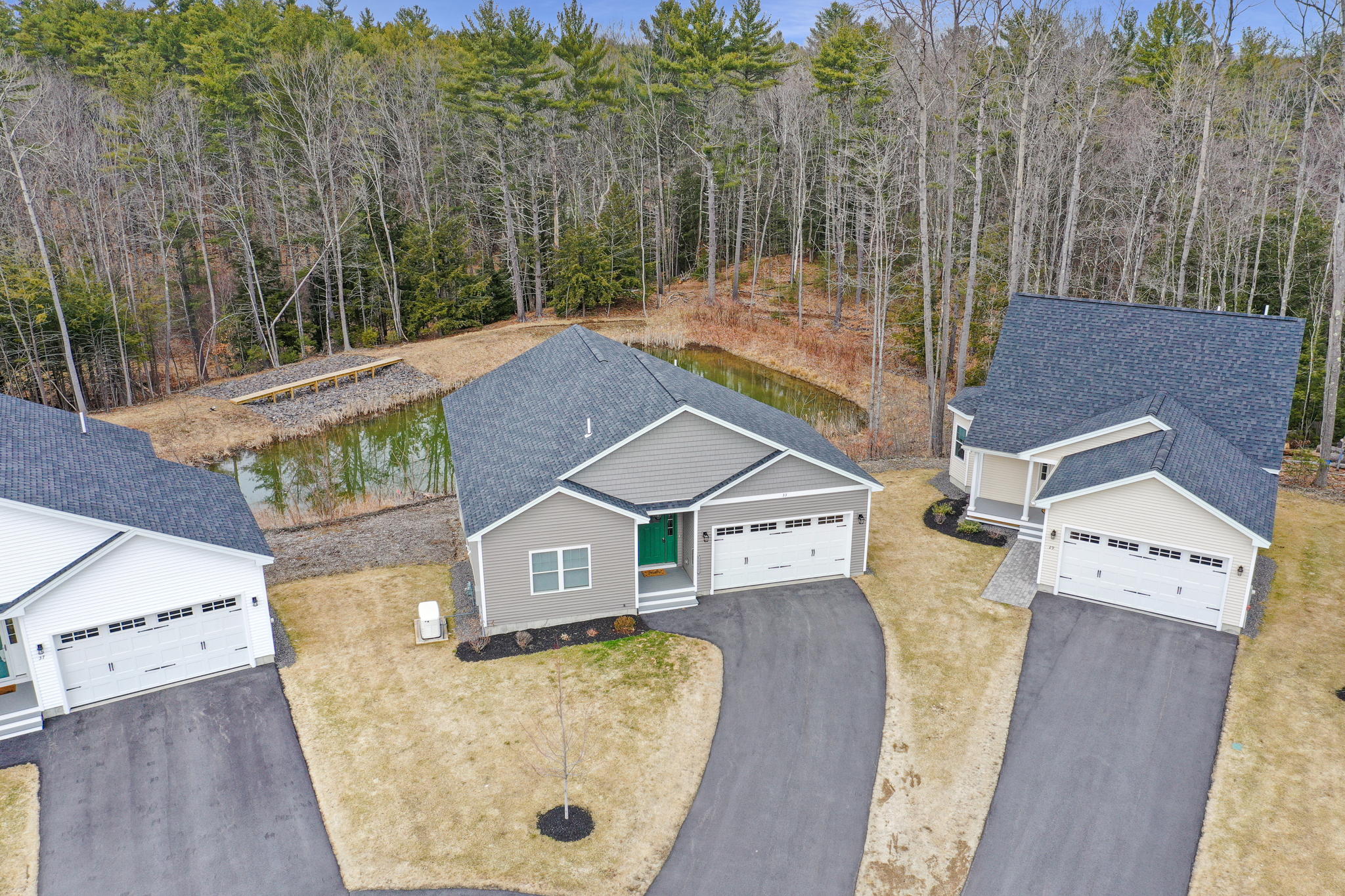 33 Cottage Ct, Gorham, ME 04038 3D Maine