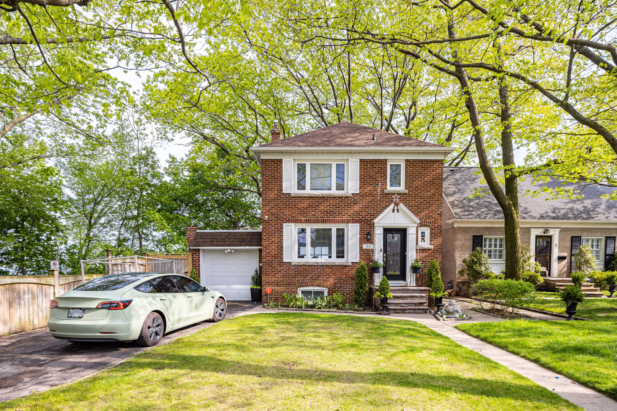 Toronto property showcase — delivered property photograph 42