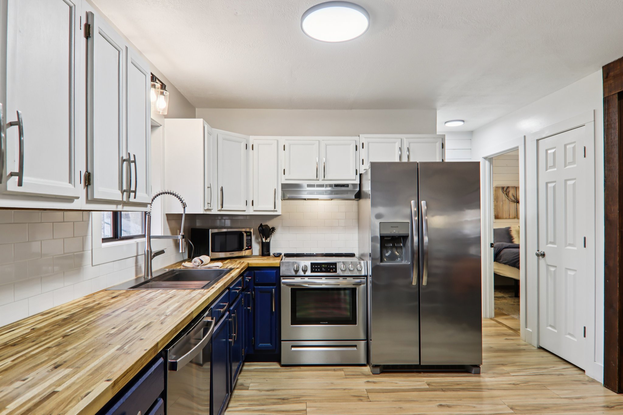 Fernbrook Rd-S2703-017.jpg