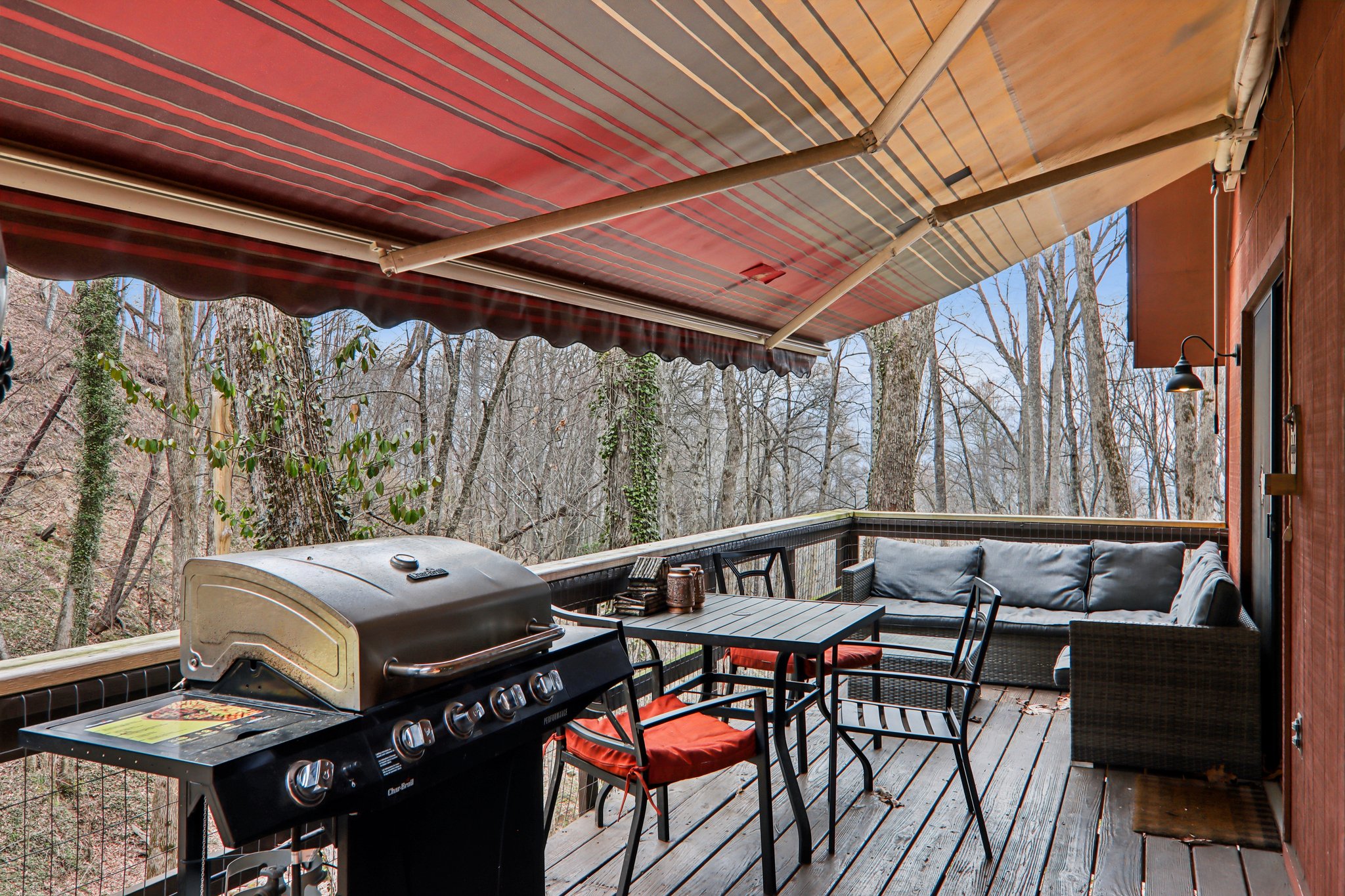 Fernbrook Rd-S2703-037.jpg