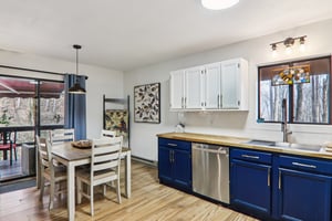 Fernbrook Rd-S2703-019.jpg