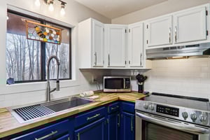 Fernbrook Rd-S2703-020.jpg