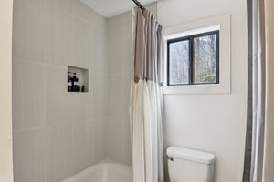 Fernbrook Rd-S2703-022.jpg