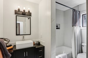 Fernbrook Rd-S2703-023.jpg