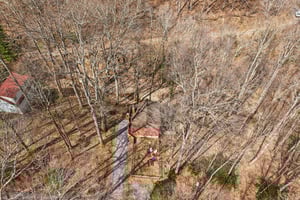 Fernbrook Rd-S2703-051.jpg