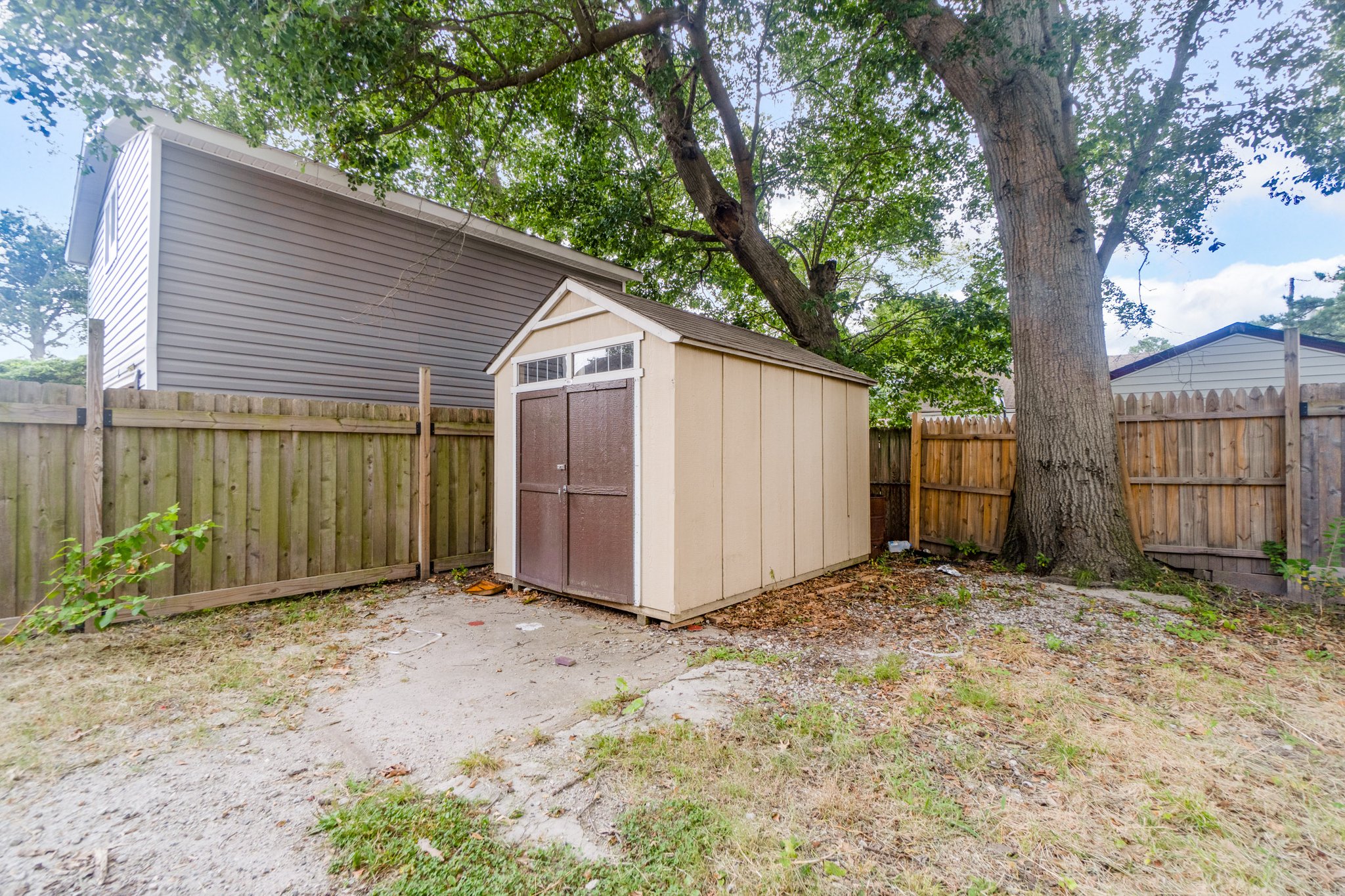 33 Fiske St, Portsmouth, VA 23702 American Real Estate Media