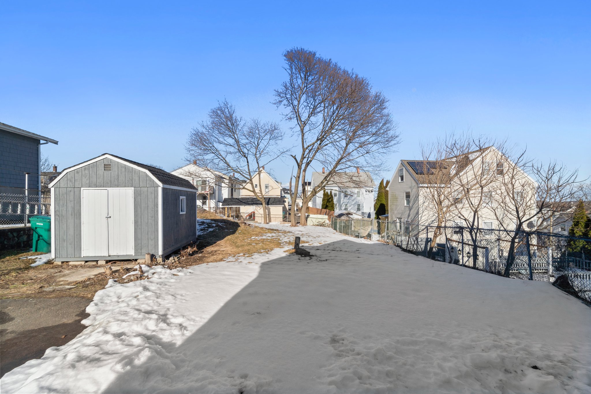 33 Highland Ave, Lynn, MA 01902 New Day Studio