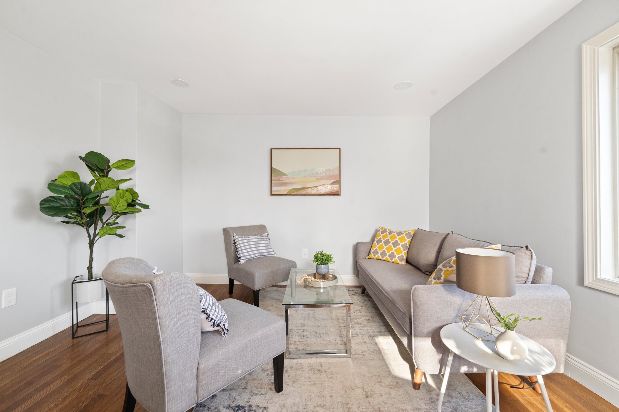 33 Highland Ave, Lynn, MA 01902 New Day Studio