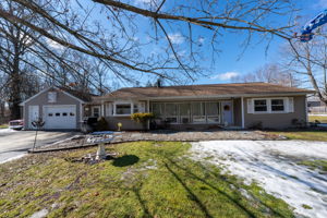 33 Janet Dr, Middlefield, CT 06455, USA Photo 4