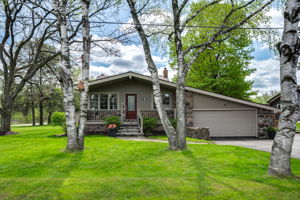 33 Joyce Blvd, Gormley ON — real estate photography by Amazing Photo Video