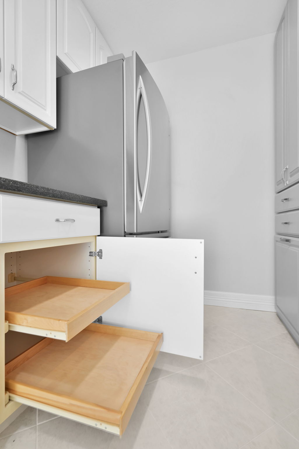 Cabinets that have PULL-OUTS make accessing items so much easier!