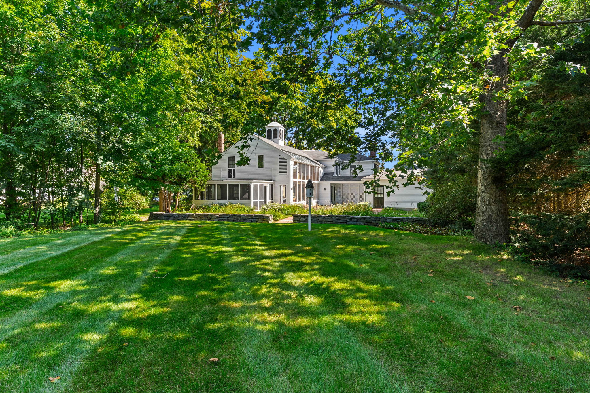 33 Main St, Hollis, NH 03049, USA Photo 8