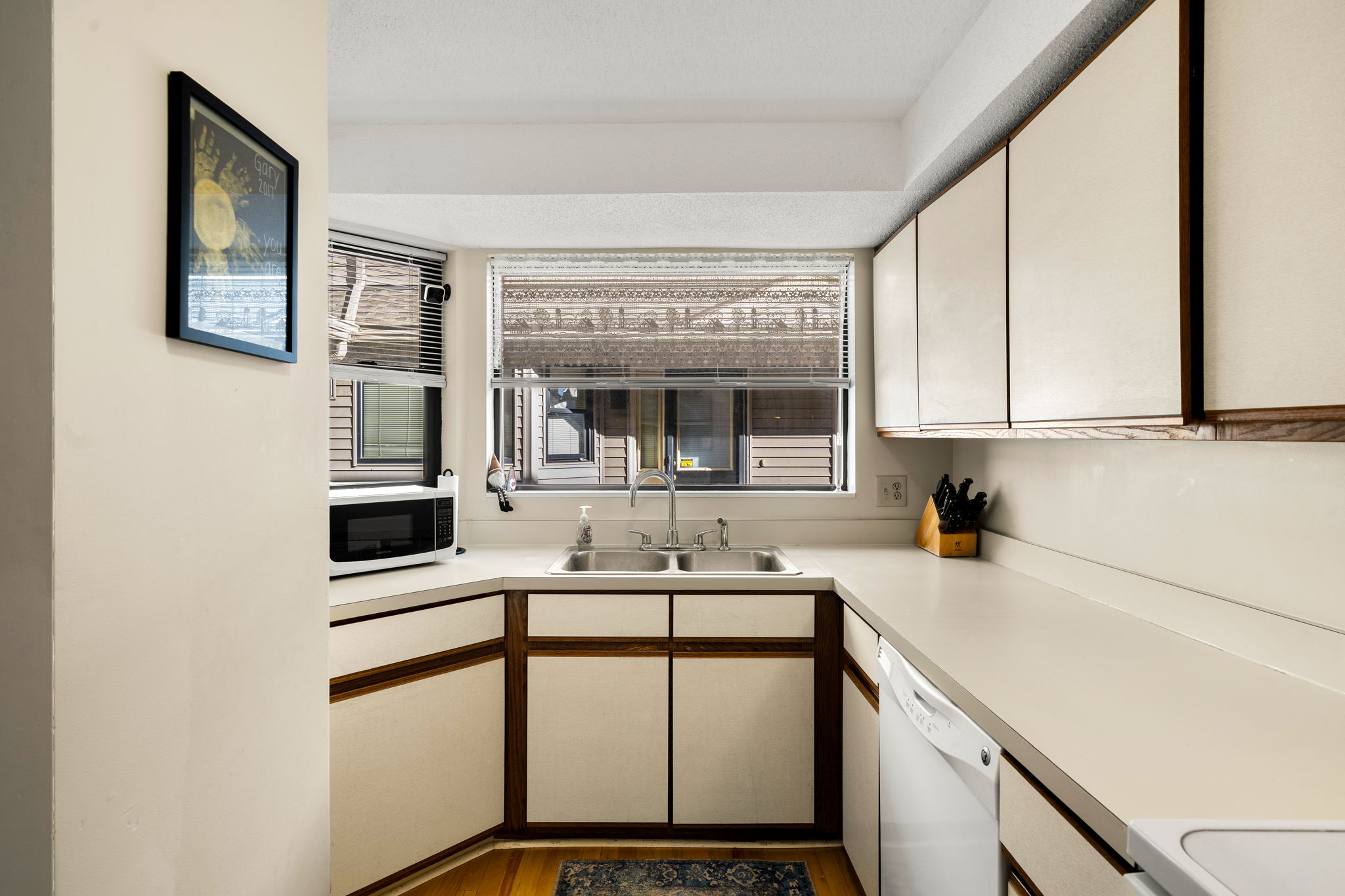 33 Maplewood Ave, Gloucester, MA 01930, USA Photo 20