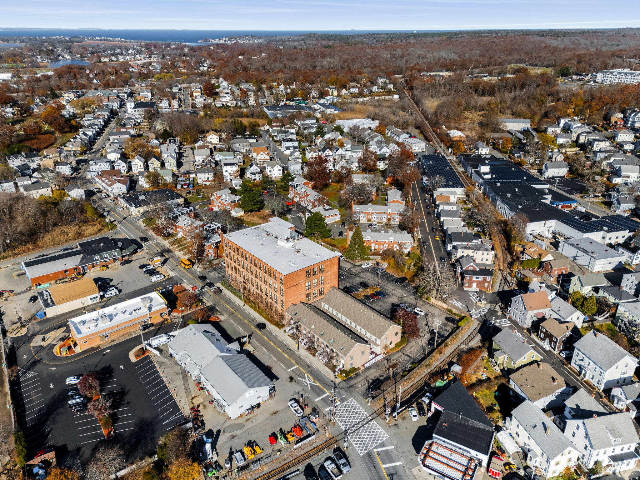 33 Maplewood Ave, Gloucester, MA 01930, USA Photo 49