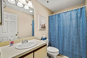 33 Maplewood Ave, Gloucester, MA 01930, USA Photo 11