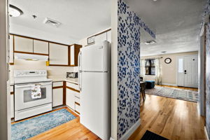 33 Maplewood Ave, Gloucester, MA 01930, USA Photo 25